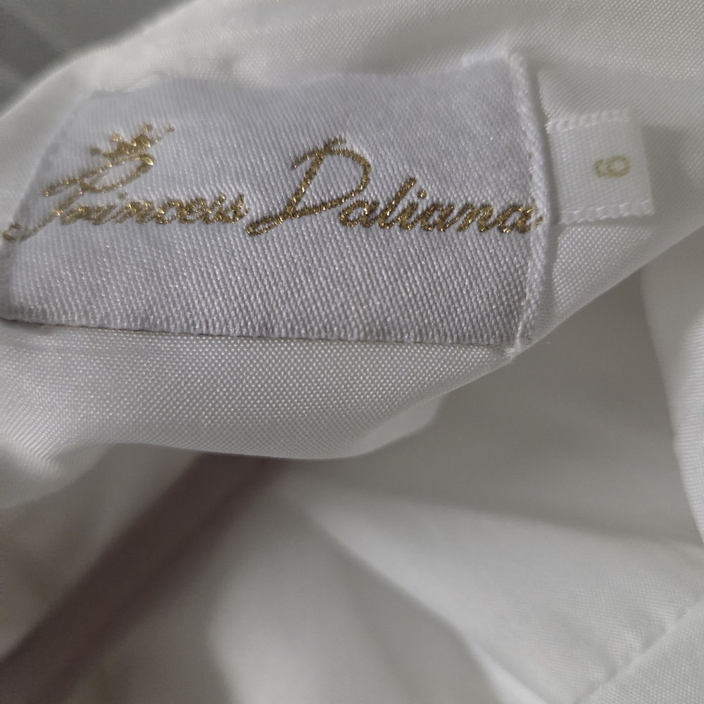 Princess Daliana Communion/Flower Girl Dress With Matching Veil And Fur Cape - Picture 2 of 16